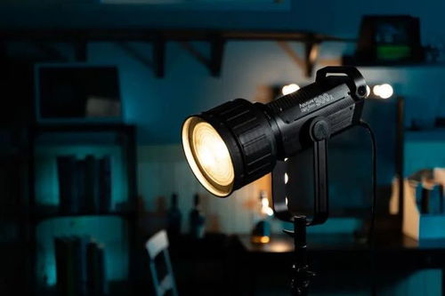 愛圖仕LS 300x 新一代影視雙色溫神燈，重塑電影制作品質(zhì)